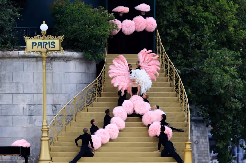 DIOR巴黎奧運搶鋒頭　華麗加持女神卡卡、席琳狄翁美聲