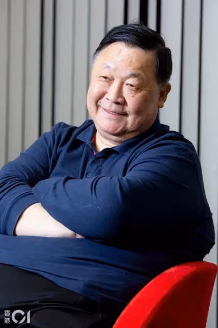 76歲TVB老戲骨成功減30磅想再拍劇,有位心善花旦幫助安排按摩助消腫