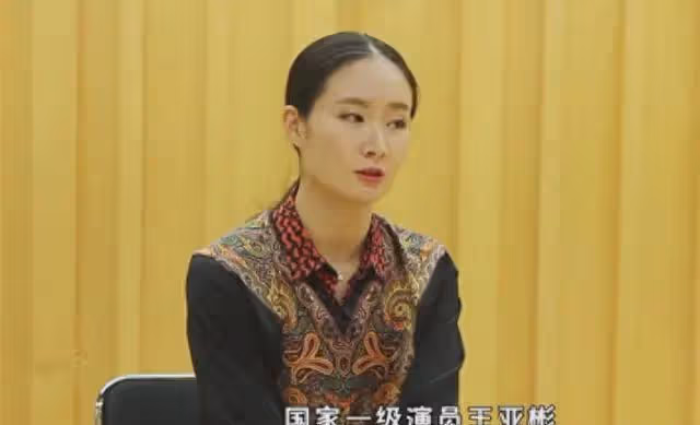 事實證明,離開趙本山16年的「王小蒙」,早已走向了另一條大道