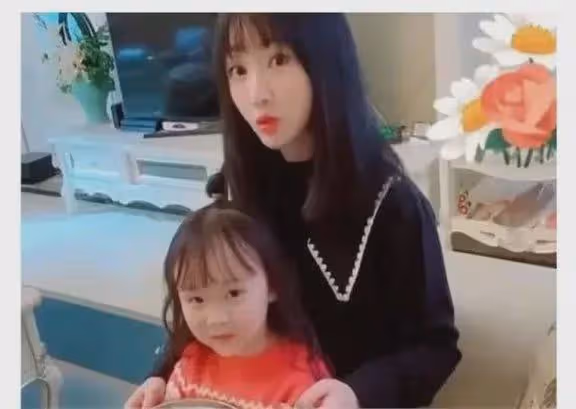 看了柳岩的真實獨居生活,才懂得為何她得了子宮肌瘤還要養全家