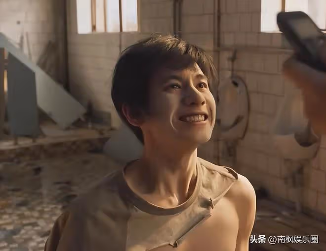 《異人之下》票房炸了,打了多少資本的臉?烏爾善這次又賭對了