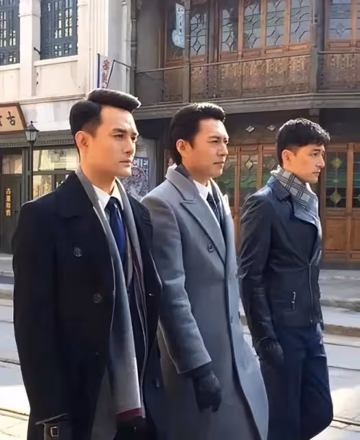 42歲王凱的現狀:無兒無女,父親已去世,有一妹妹天天催婚