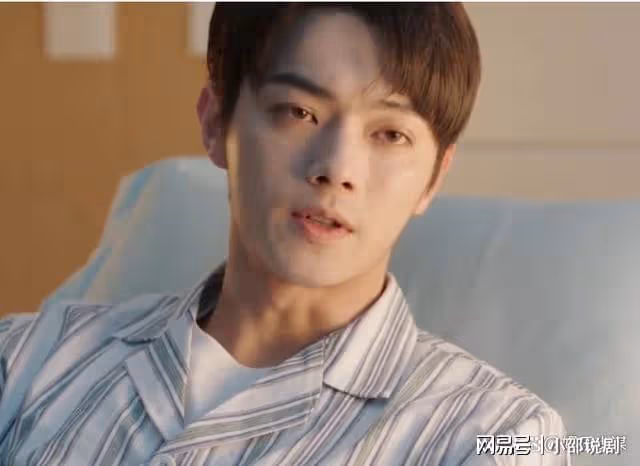 韓廷新婚夜解鎖新姿勢,紀星第二天連請三天假,羞到直喊老公
