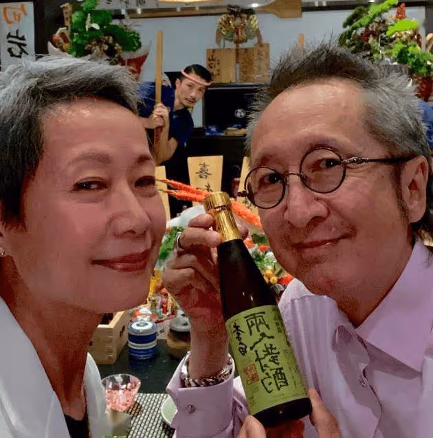 香港女星機場被男人破口大罵!大氣回應暖哭網友!
