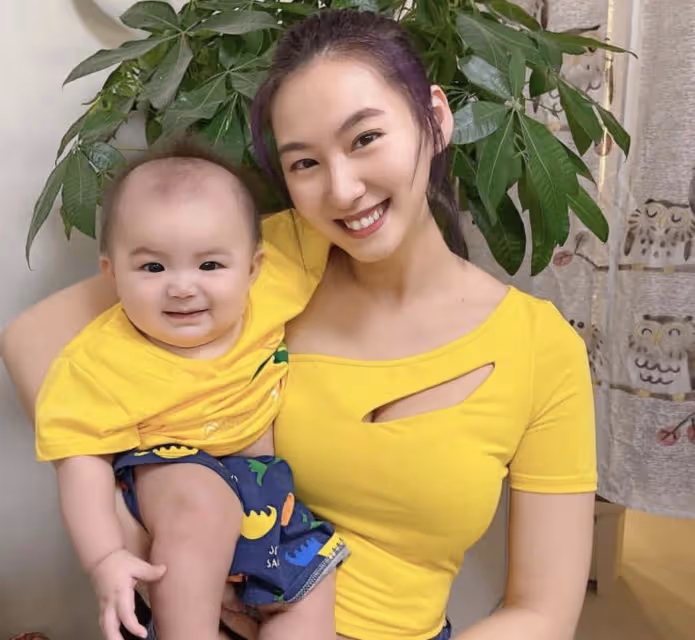 香港女星莊韻澄宣布離婚,老公為搶兒子撫養權,用隱私視頻做要挾