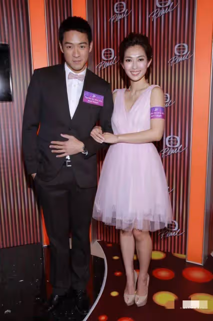 TVB前帥氣小生大讚內地美食,因吐槽英國物價貴被批斷章取義,曾被誤認為是林峯