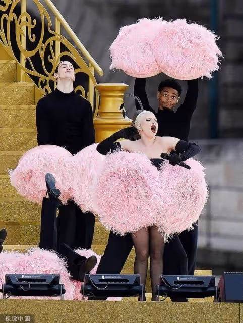 席琳·迪翁帶病獻唱、lady gaga熱舞,盤點巴黎奧運會開幕精彩瞬間
