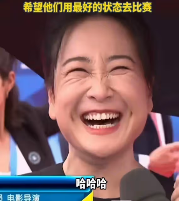 賈玲近照生圖曝光,皮膚褶皺嚴重,臉上皺紋明顯,不像42歲