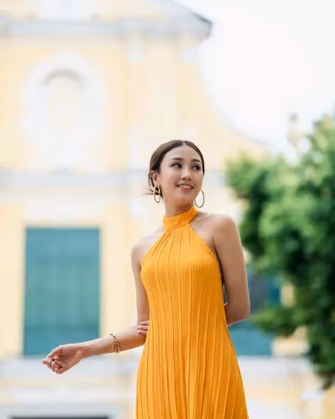 31歲TVB港姐傳因得罪高層被飛出劇組,談被公司雪藏直言好突然