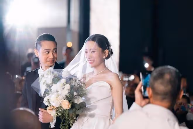 高齡產婦!TVB女星早產誕下女兒,自爆進醫院產檢變開刀,直言很怕很擔心