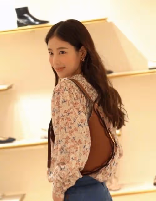 要不是撞衫齊恩世真沒get到江疏影的顏，同穿碎花裙，差距真大