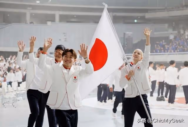 從街頭跳入巴黎奧運,日本開幕式旗手大有來頭!