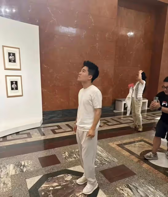 楊紫為奧運健兒助威神預言！董宇輝《運動健兒說》首次訪談楊倩