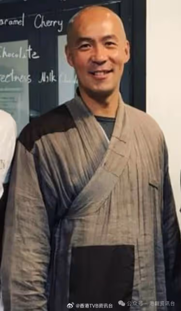 46歲林偉亮出家近照曝光!鬍鬚造型重現《古惑仔》「恐龍」形象