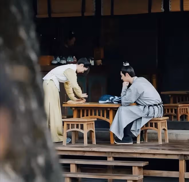 《唐朝詭事錄之西行》原來,盧凌風對喜君也是一見鍾情