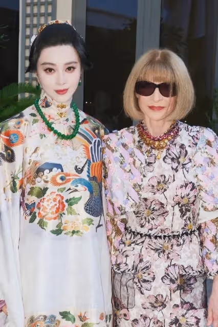 同樣被封殺,范冰冰環大陸敲敲打打逐漸回溫,楊穎為什麼難以翻身