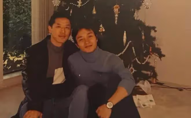 花張國榮的遺產,養自己的新歡,唐鶴德20年的深情,是騙人的?