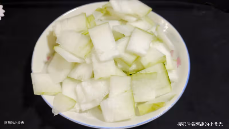 伏天寧可不吃肉,也要多喝此湯!隨時都能煮一碗,不放肉也滿口鮮爽、還不膩