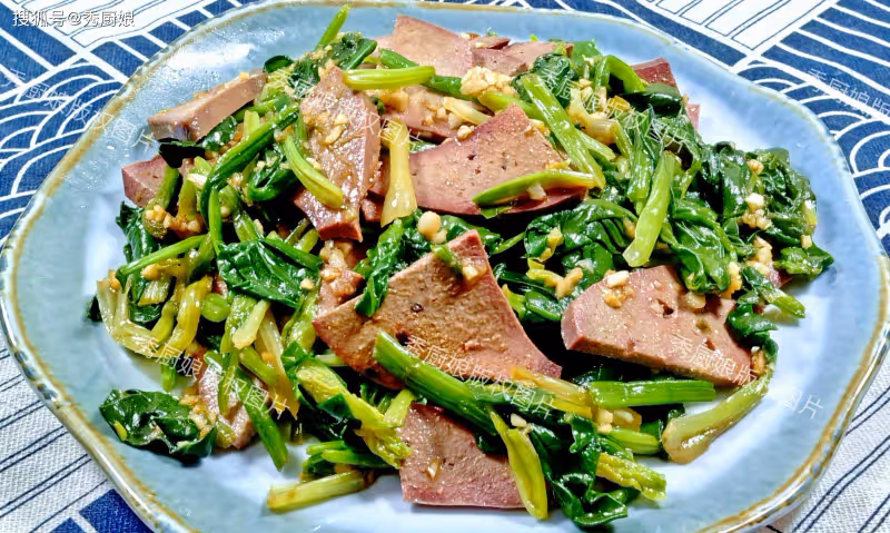 老年人腿無力使不上勁?提醒:補充三種營養,腿腳有勁又硬朗!