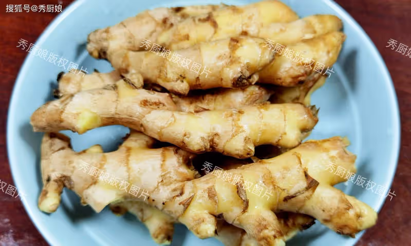 三伏天,家中常備4種零食,每天吃點,補充氣血不虛脫,營養解饞