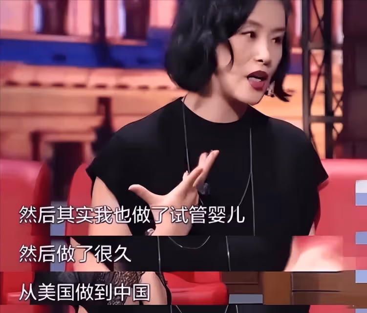 她是最性感的華裔女星,20歲孤身闖好萊塢,10年後嫁美國禿頭導演