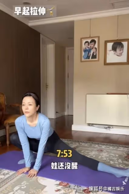 汪涵老婆楊樂樂曬帶娃vlog,9歲小沐沐幫媽媽幹活,二胎玩紙箱