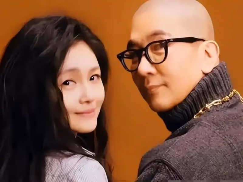 43歲汪小菲傳來喜訊,張蘭親自證實,大S哭到面部扭曲