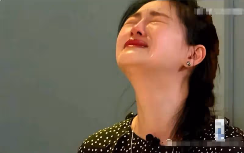 43歲汪小菲傳來喜訊,張蘭親自證實,大S哭到面部扭曲