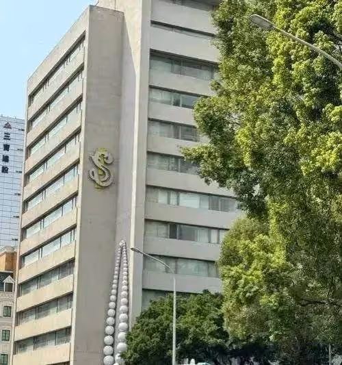 大S從豪門走向窮途末路!從少奶奶到乞討妹妹,姐妹反目曝真相