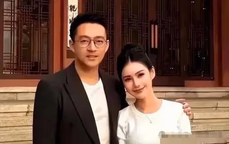 馬筱梅不忍了!回懟大S經紀人,不是掙得多,撫養費就該給的多