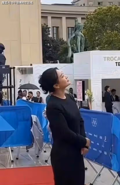 賈玲花200萬減肥反彈40斤,公開亮相巴黎的她,又胖回去了?
