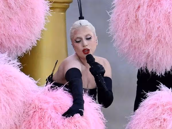 Lady Gaga訂婚了！親口證實要嫁4年企業家男友　甜喊「我的未婚夫」