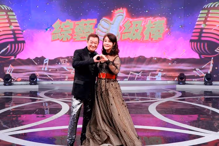 蔡小虎合體「螢幕CP」龍千玉太威了！　《綜藝一級棒》榮登全國頻道雙冠王