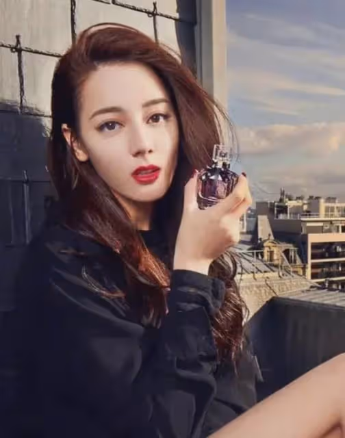 揭秘!娛樂圈隱形富豪榜TOP8:這些女星竟比你想像中更有錢!