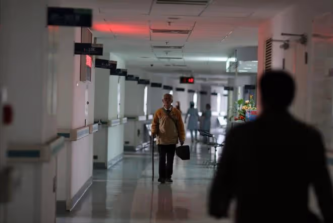 我63歲才發現：子女太出息未必是好事，反而子女平庸可能是一種福
