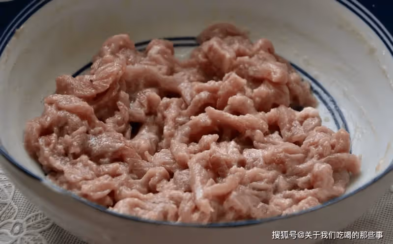 不管炒啥瘦肉,萬萬不要直接下鍋,多做3步,肉又嫩又香又入味