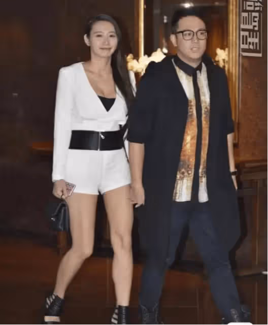 好慘!42歲香港女星宣布離婚,自曝賺錢養家卻長期受威脅,男方被爆婚前欠債破產