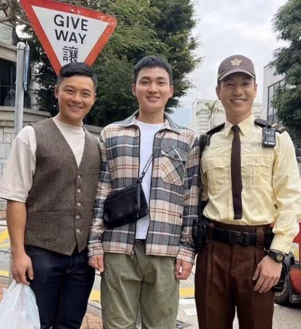 恭喜!TVB上位配角關曜儁二胎得子,曝妻子看奧運會時見紅急生產