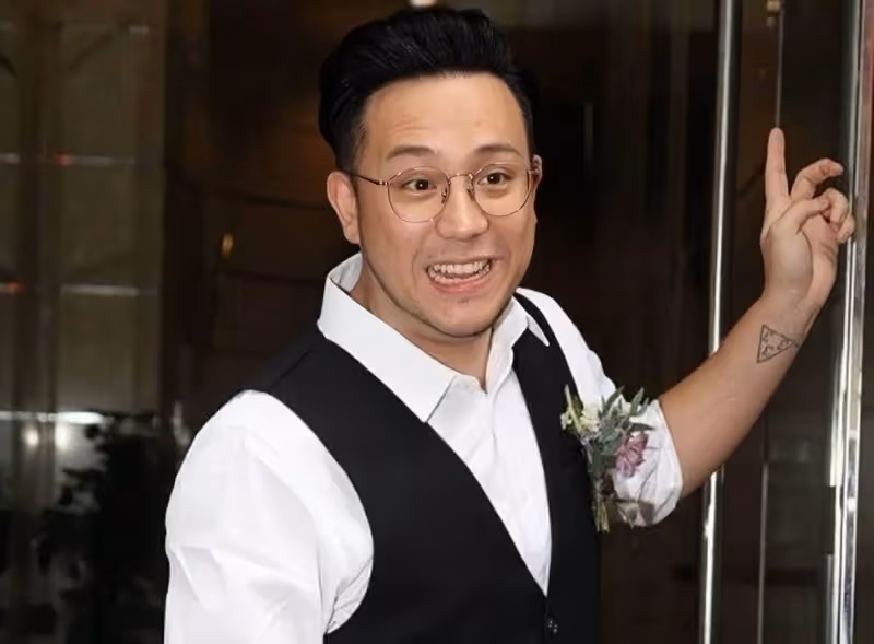 香港男星張致恆到工地上班,遭多位朋友追債,借錢不還成老賴
