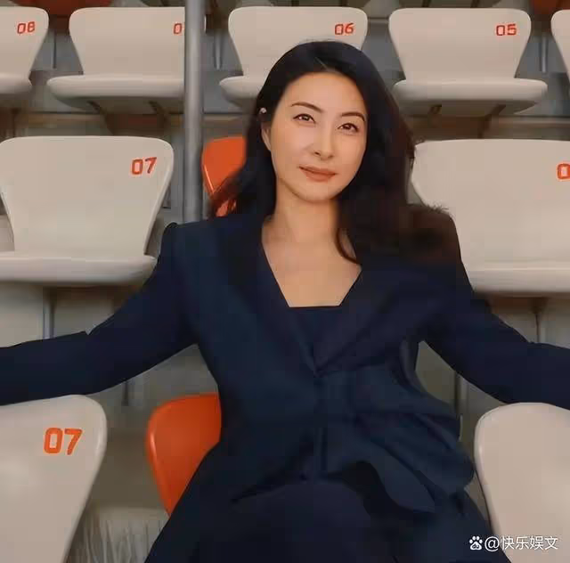 43歲郭晶晶回應刁難:霍啟剛每天都有好好打扮,所以我不會出軌