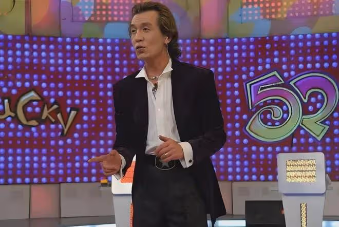 「客死他鄉」的4位明星,多位熟悉面孔,死在國外太可惜!