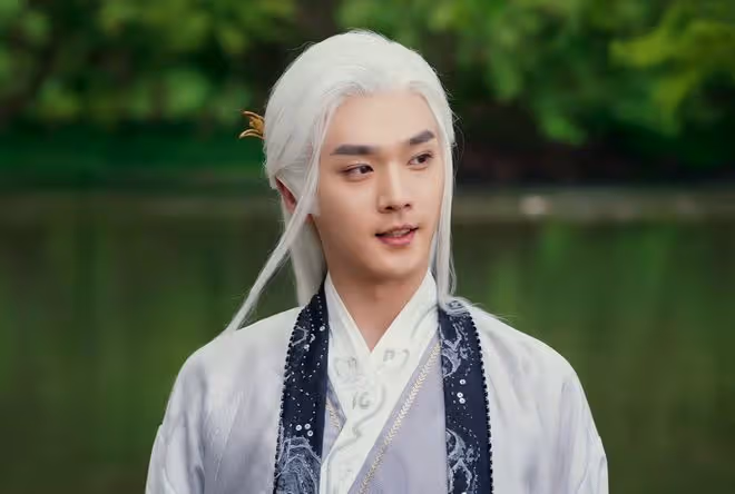 《少年白馬醉春風》李長生到死不知,莫衣能長生,和大椿功有關