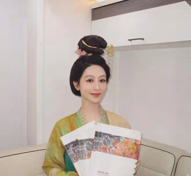 楊紫新劇《國色芳華》來了!唐代大女主傳奇,楊紫還原唐仕女圖