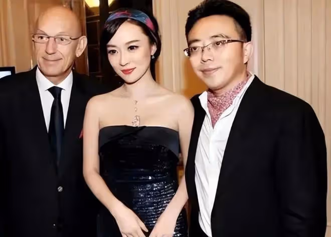 44歲霍思燕官宣喜訊,坦言意料之外!孩子要姓霍了,杜江笑不出了