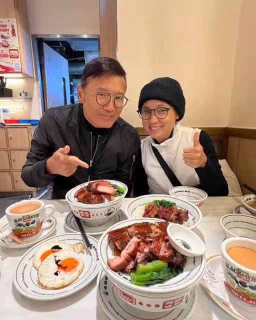 苗僑偉大女兒曬性感泳衣靚照,身材好拒絕參選港姐,留國外拍恐怖片