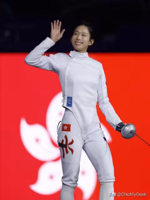 巴黎奧運中國香港首金,擊劍界林志玲!