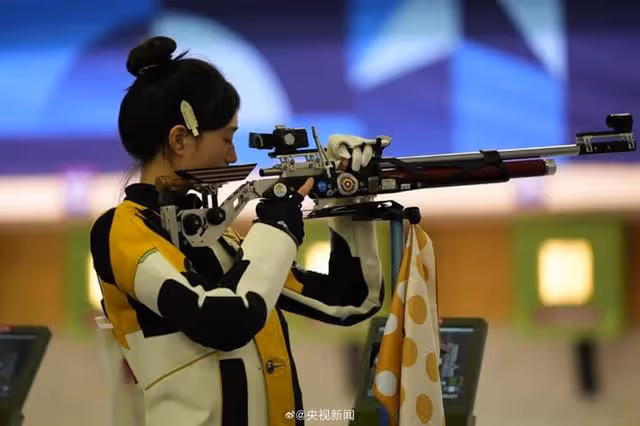 中國00後射擊運動員光靠乾飯就奪2枚金牌!00 後網名千奇百怪