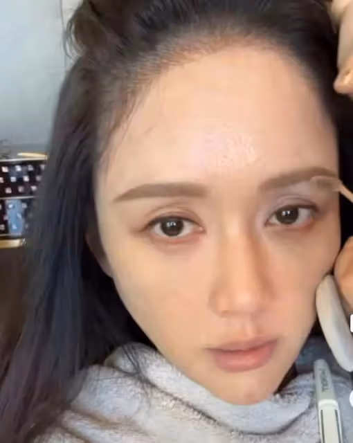 有種反差叫女星素顏,從陳喬恩到朱珠,妝前妝後都有「兩副面孔」