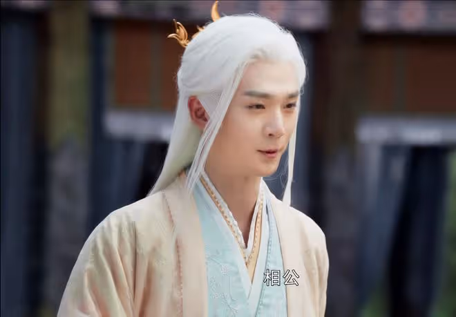 少年白馬醉春風:莫衣、洛水上線,李長生不如莫衣?和洛水去北境