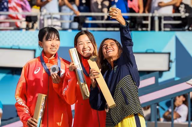 五年級練會超難特技:日本14歲滑板金牌吉澤戀,最驚人的不只年紀